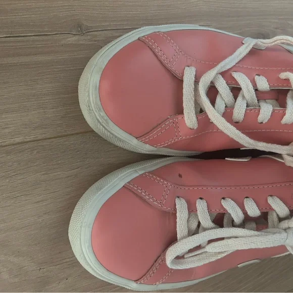 Veja Pink and White Women's Sneakers - Picture 3 of 9